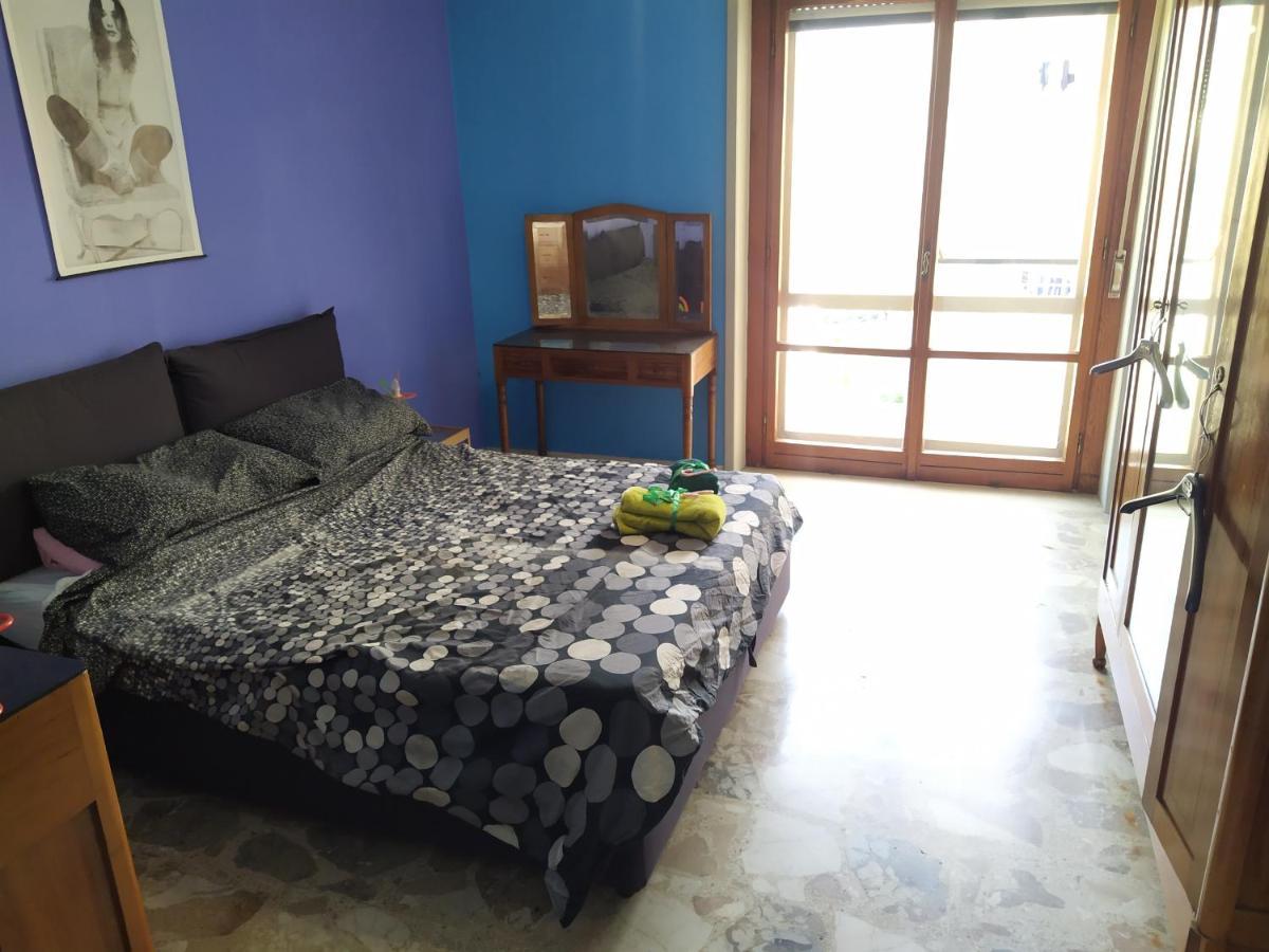 Vesuvio Corner - Spacious And Colorful Apartment In San Giorgio, Very Close To Napoli, Ideal For Families And Groups, Close To Pompeii, Sorrento... San Giorgio a Cremano Bagian luar foto